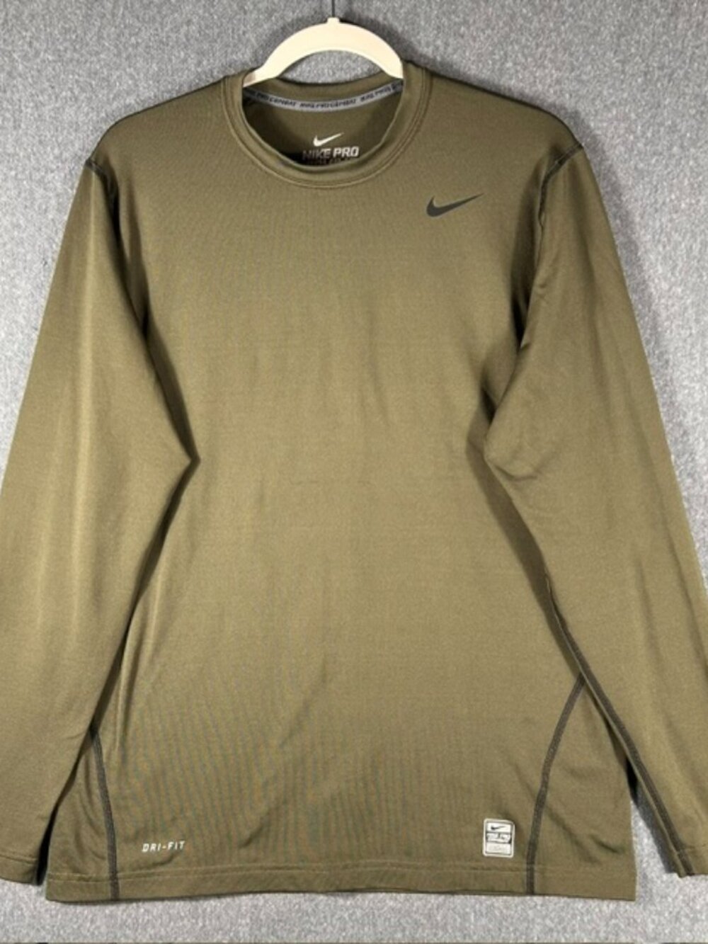 Nike Pro Combat Dri-Fit Base Layer Shirt Mens Sz L Olive Green Long Sleeve Army
